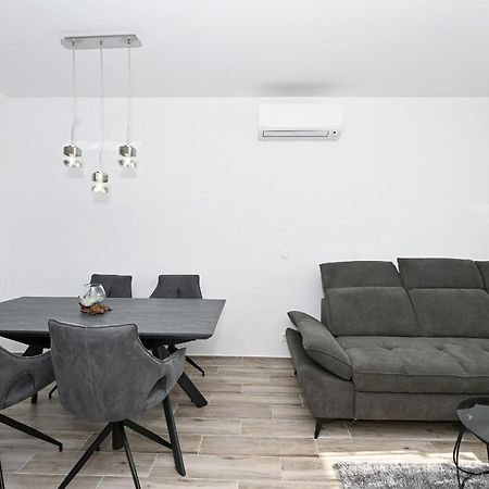Luxury Apartment White Crystal Kaštela Exterior foto